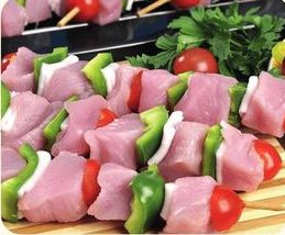 BROCHETTES DE POULET PAPRIKA OIGNONS POIVRONS